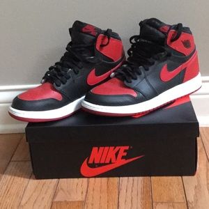 Air Jordan 1 Retro High OG Bred